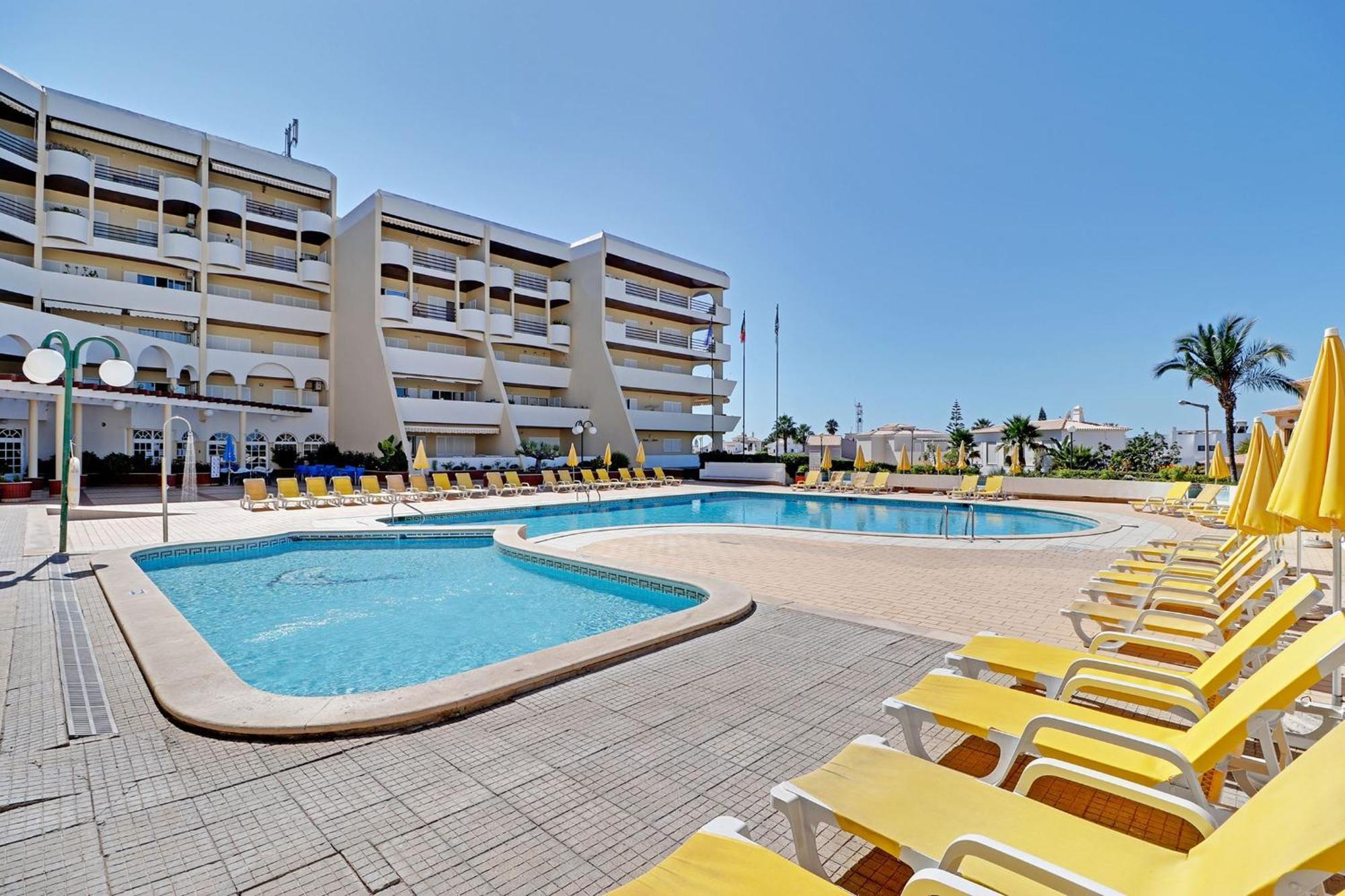 Appartement Albufeira Concept 2 With Pool By Homing à Gale  Extérieur photo